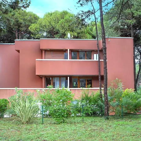 Lignano Calle Bach * Lignano Sabbiadoro